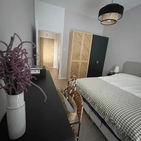 Ovoc Nowe Kolibki شقة